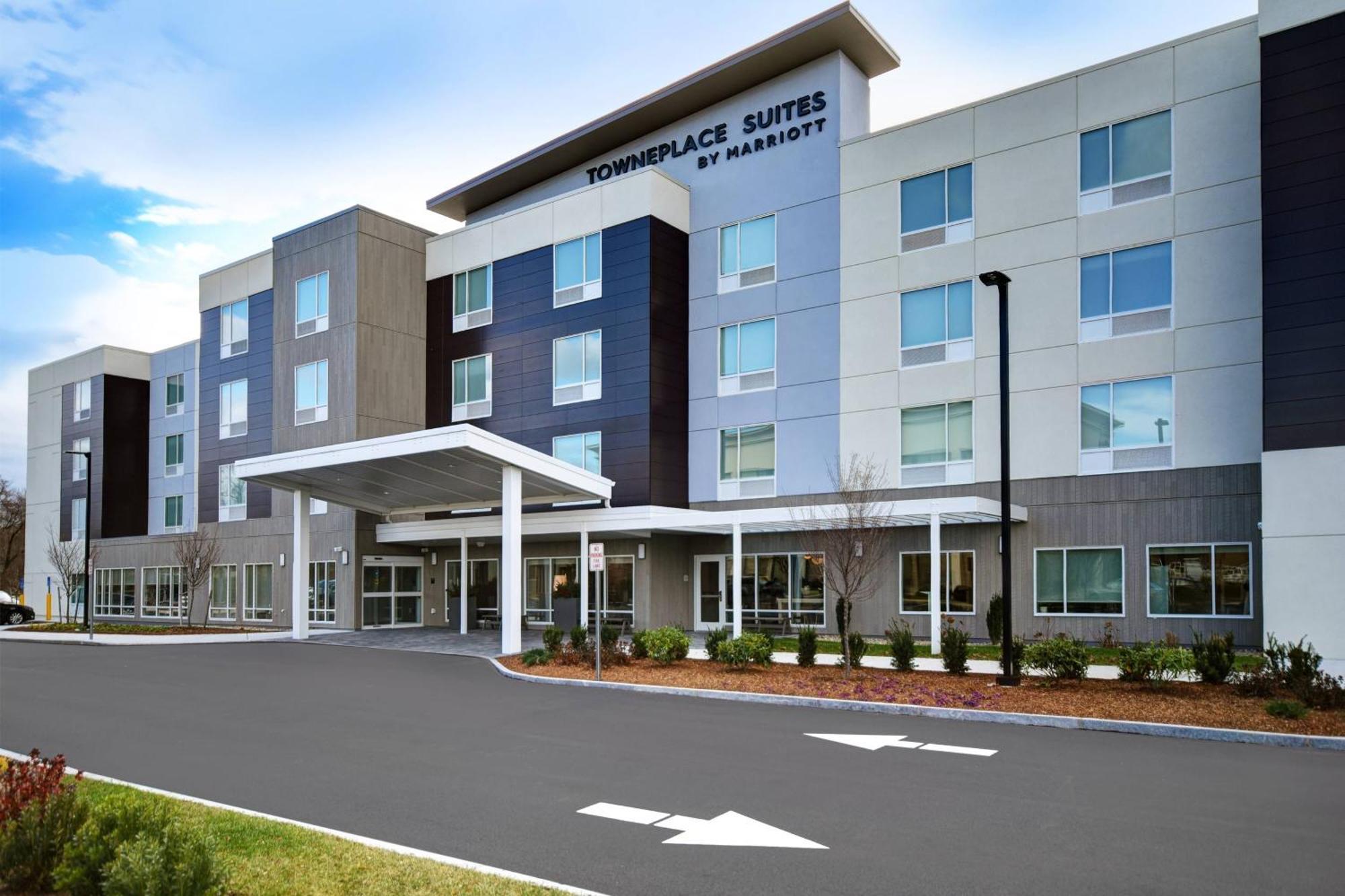 Towneplace Suites By Marriott Fall River Westport Eksteriør billede
